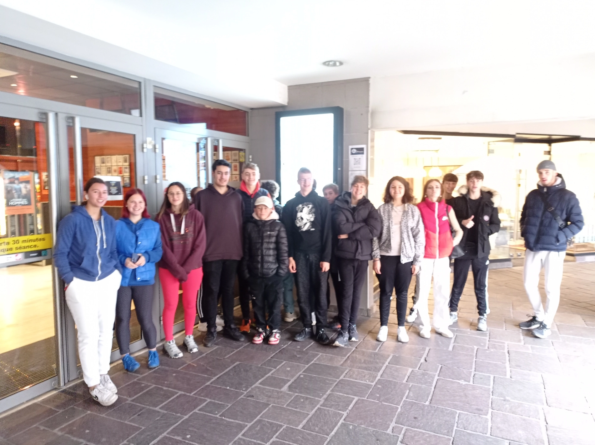 1669557456103 1669557456103