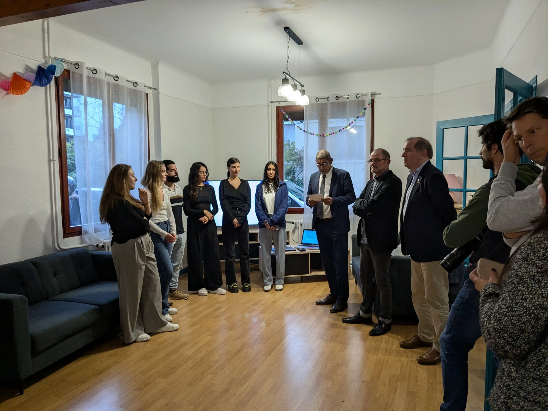 pxl-20241016-164024047-mp