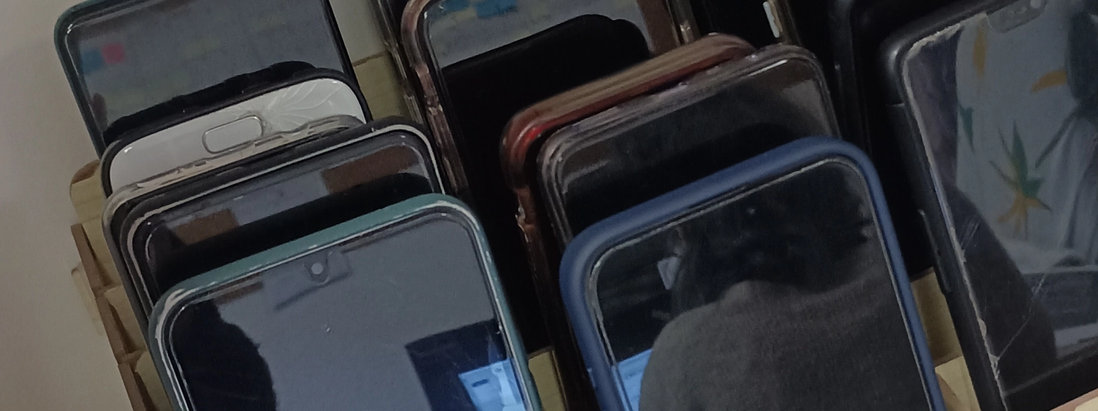 sans-tel